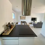 Santa Giulia 度假居 维琪奥港