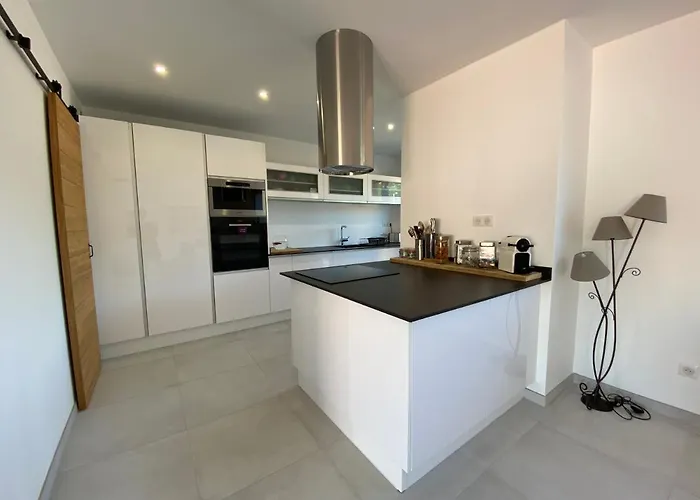 Santa Giulia Nyaraló