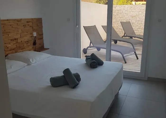 Santa Giulia Nyaraló